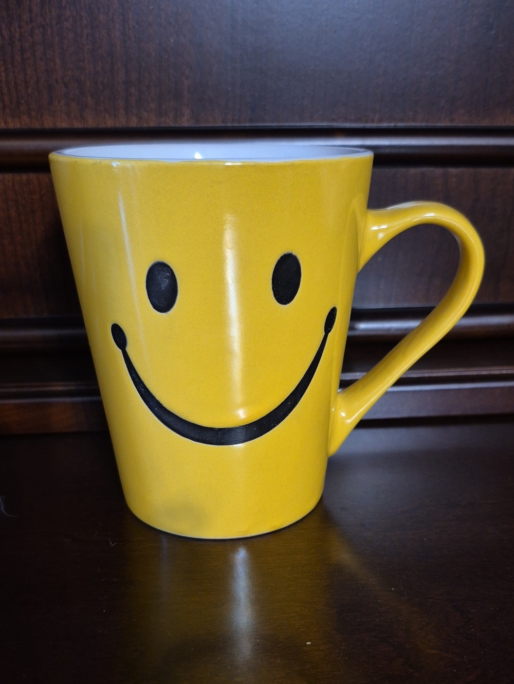 Yellow Smiley Ceramic Coffee Mug - BURTON SMILE FACE